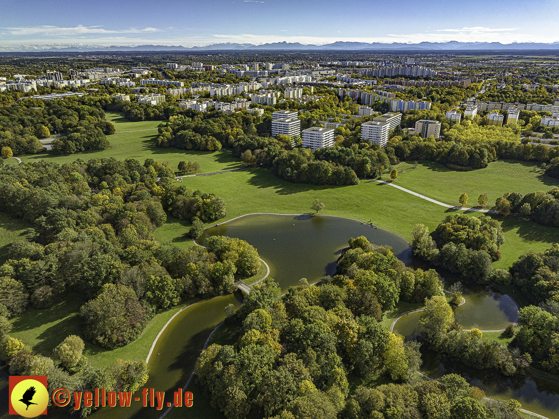 25.10.2023 - der Ostpark mit See und Biergarten