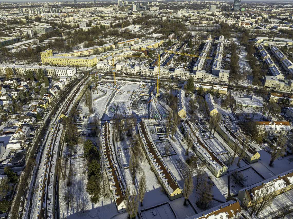 07.12.2021 - Baustelle Maikäfersiedlung in Berg-am-Laim und Neuperlach