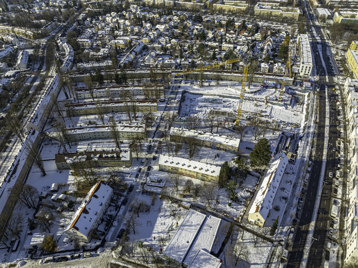 07.12.2021 - Baustelle Maikäfersiedlung in Berg-am-Laim und Neuperlach