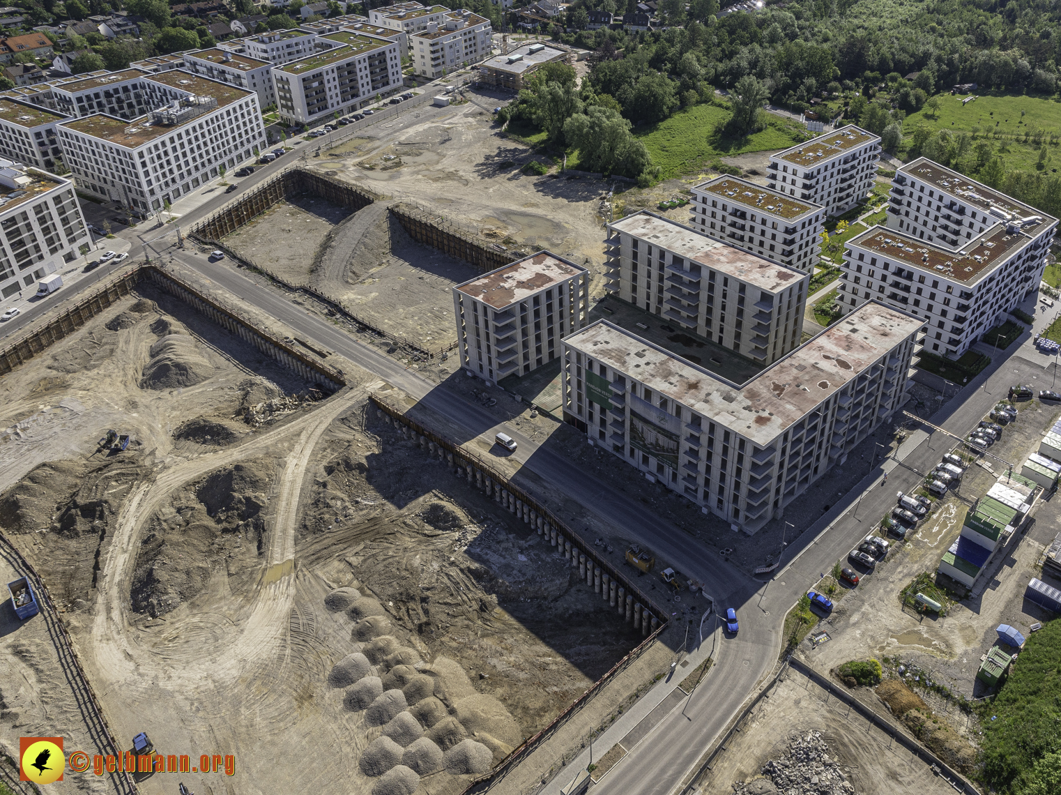 14.05.2024 - DEMOS-Baustelle und BayernHeim-Baustelle Alexisquartier in Neuperlach