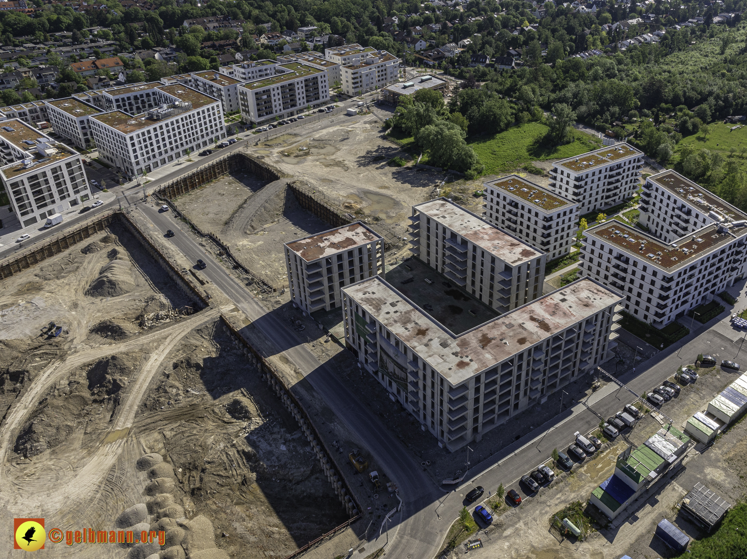 14.05.2024 - DEMOS-Baustelle und BayernHeim-Baustelle Alexisquartier in Neuperlach