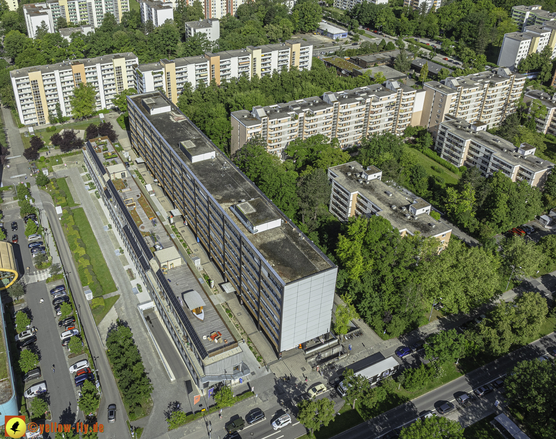 2024-05-30-plettzentrum - Baustelle im Plettzentrum zur Montessori-Schule Neuperlach