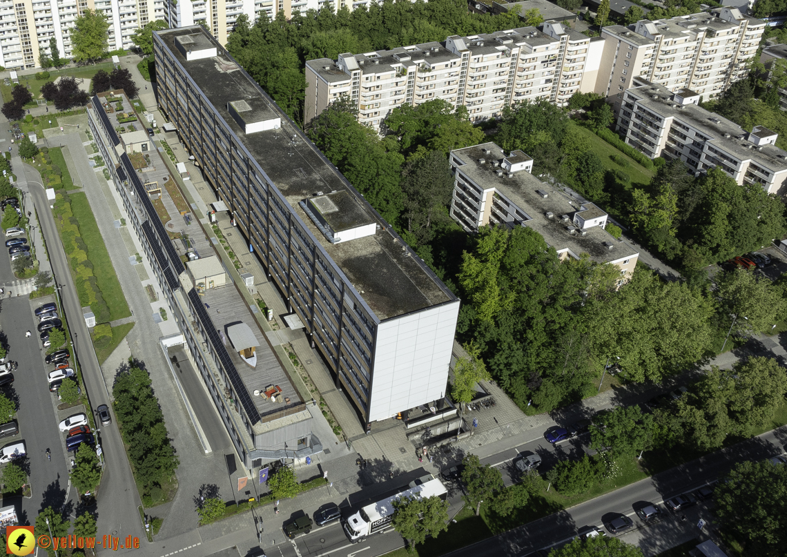 2024-05-30-plettzentrum - Baustelle im Plettzentrum zur Montessori-Schule Neuperlach