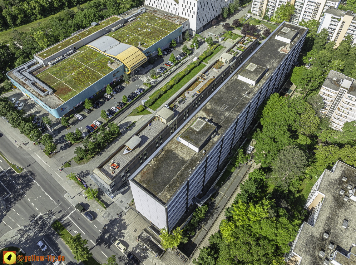 2024-05-30-plettzentrum - Baustelle im Plettzentrum zur Montessori-Schule Neuperlach