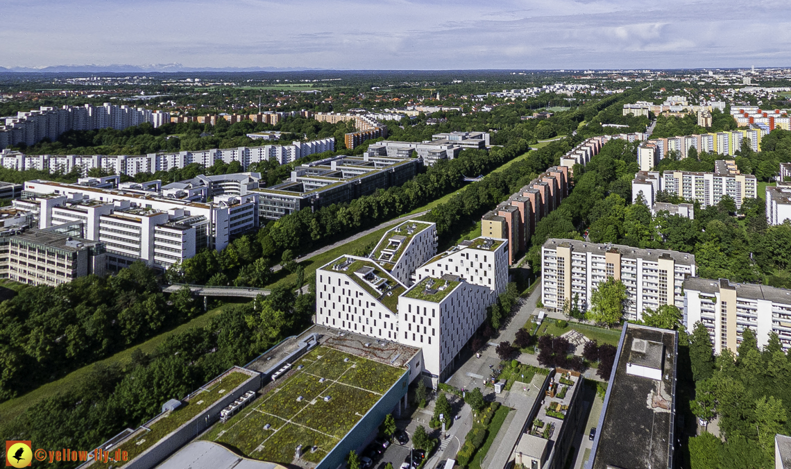 2024-05-30-plettzentrum - Baustelle im Plettzentrum zur Montessori-Schule Neuperlach