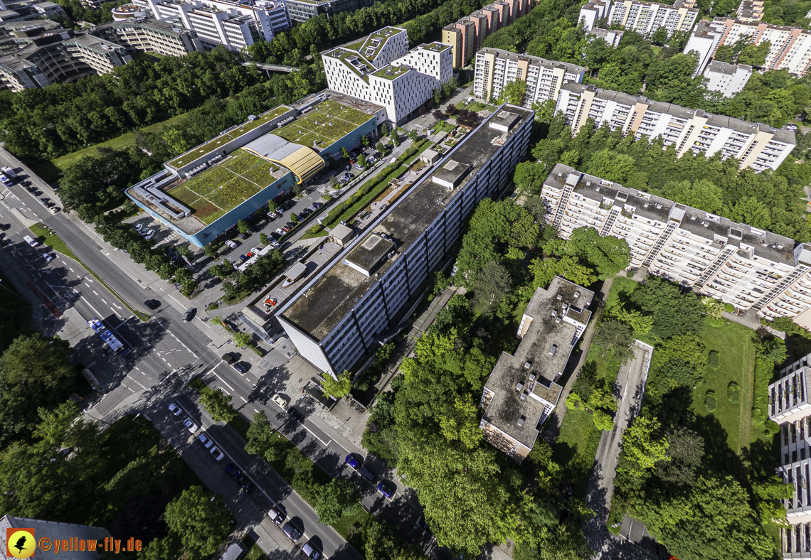 2024-05-30-plettzentrum - Baustelle im Plettzentrum zur Montessori-Schule Neuperlach