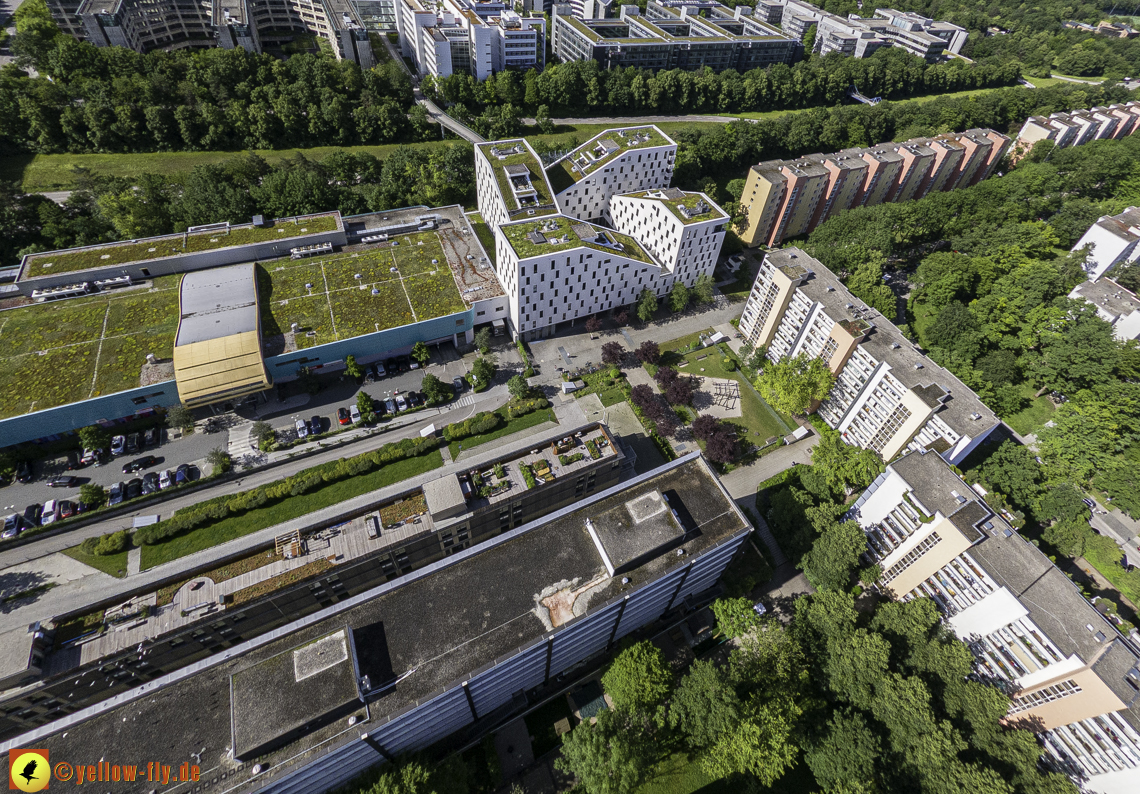 2024-05-30-plettzentrum - Baustelle im Plettzentrum zur Montessori-Schule Neuperlach