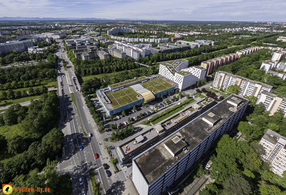 2024-05-30-plettzentrum - Baustelle im Plettzentrum zur Montessori-Schule Neuperlach
