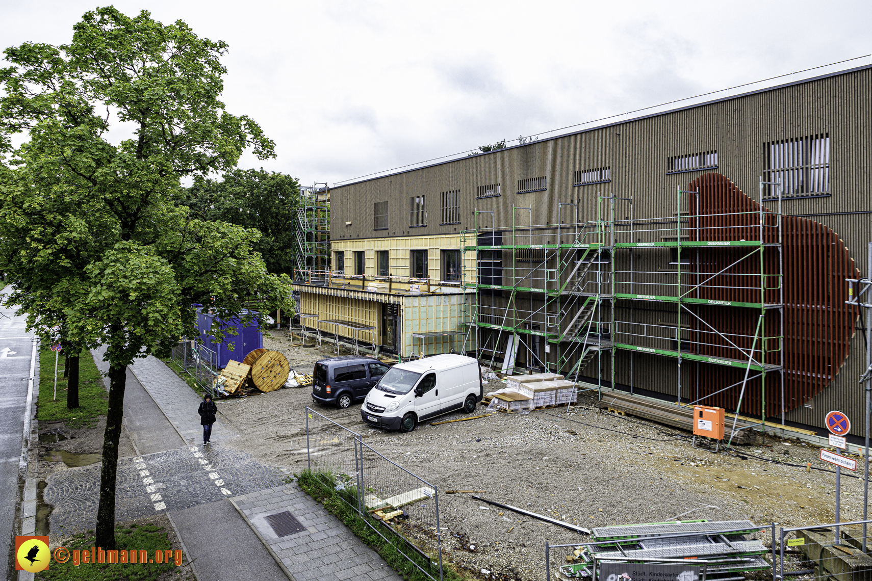 31.05.2024 - Luftbilder vom Haus für Kinder in Neuperlach