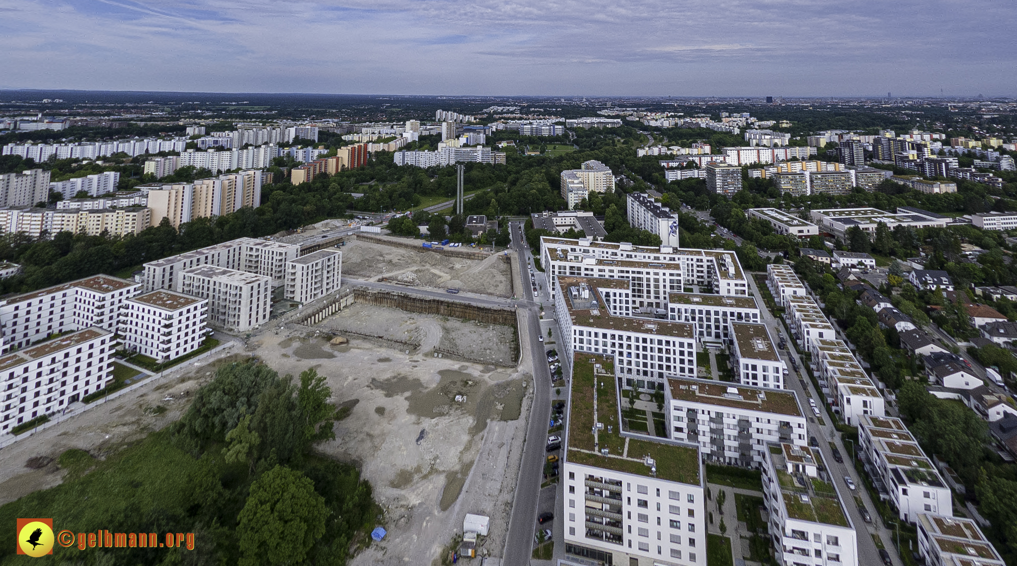 06.06.2024 - Luftbilder der Baustelle Alexisquartier und Pandion Verde in Neuperlach