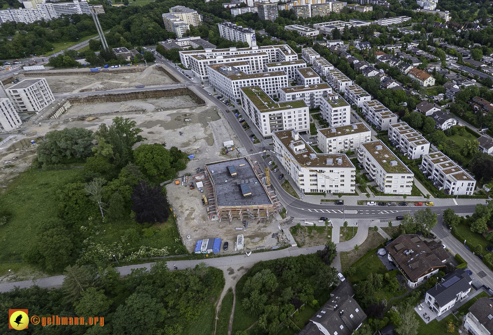 06.06.2024 - Luftbilder der Baustelle Alexisquartier und Pandion Verde in Neuperlach