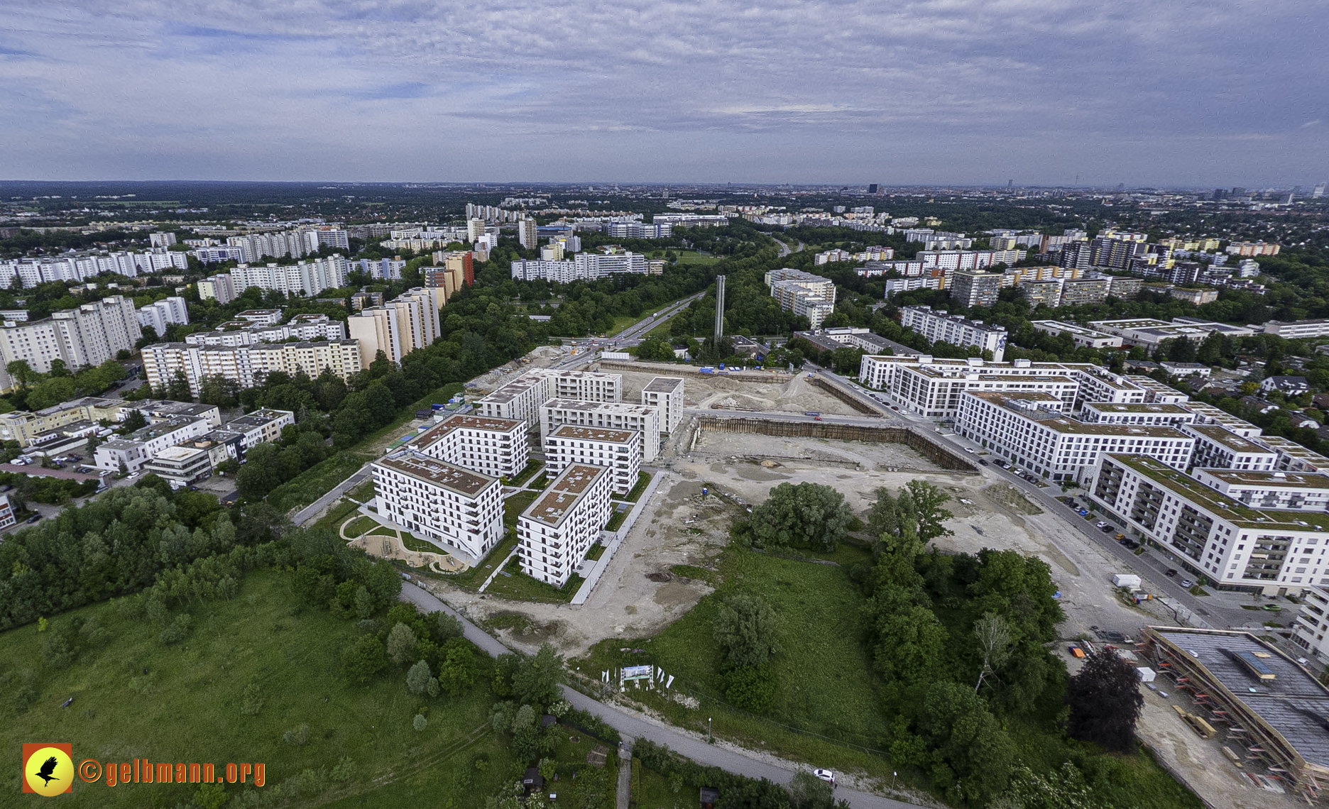 06.06.2024 - Luftbilder der Baustelle Alexisquartier und Pandion Verde in Neuperlach