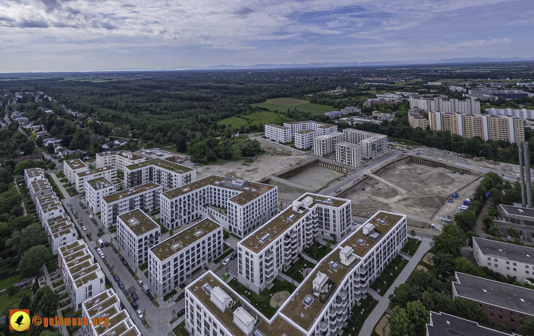 06.06.2024 - Luftbilder der Baustelle Alexisquartier und Pandion Verde in Neuperlach