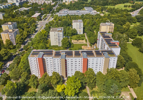 18.06.2024 - Baustelle am Karl-Marx-Ring 11-21 mit Dach-Solaranlage in Neuperlach