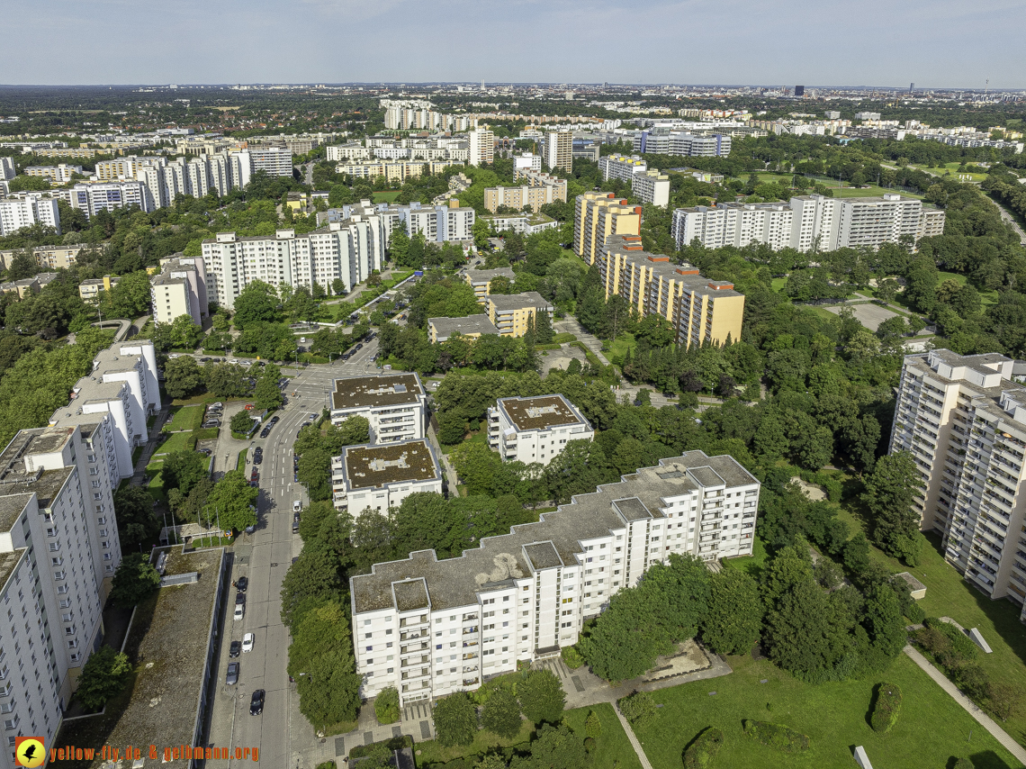 16.08.2024 - Gerhart-Hauptmann-Ring und Umgebung