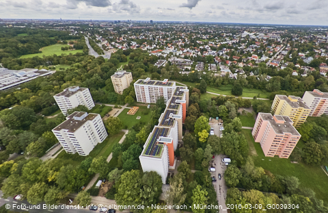 12.09.2024 - Dachbegehung mit der Münchner Wohnen am Karl-Marx-Ring 11-21 in Neuperlach