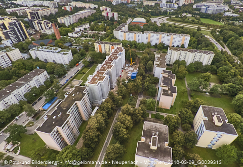 12.09.2024 - Dachbegehung mit der Münchner Wohnen am Karl-Marx-Ring 11-21 in Neuperlach