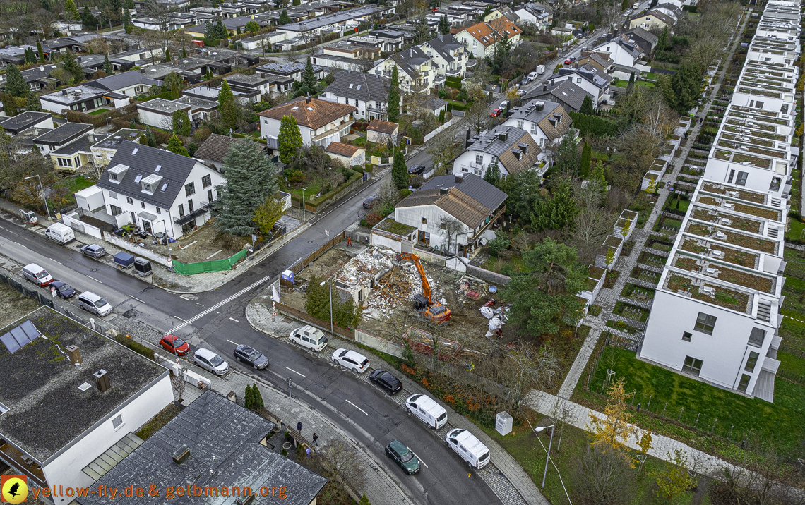 26.11.2024 - Abriss der Niederalmstraße 25 in Neuperlach