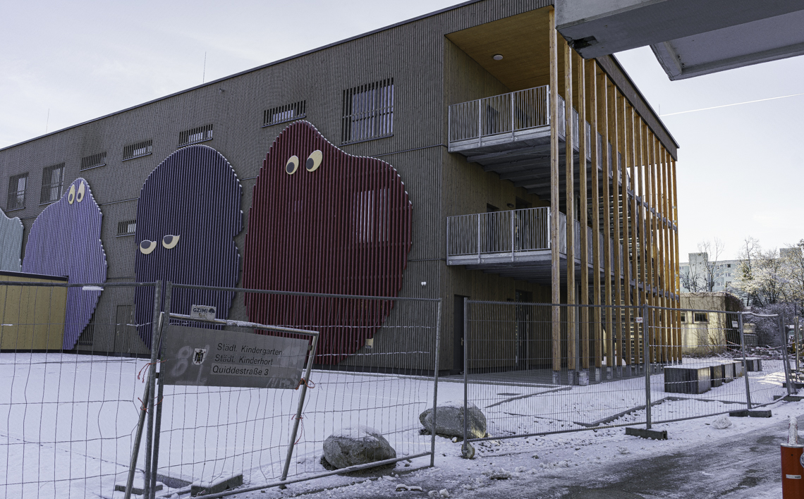 05.01.2025 - Groß-Baustelle Haus für Kinder in Neuperlach