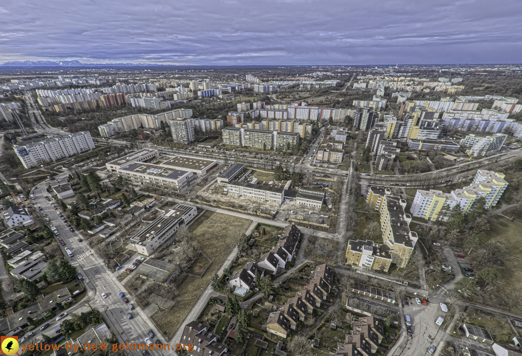 27.02.2025 - Abriss der Grundschule am Karl-Marx-Ring in Neuperlach