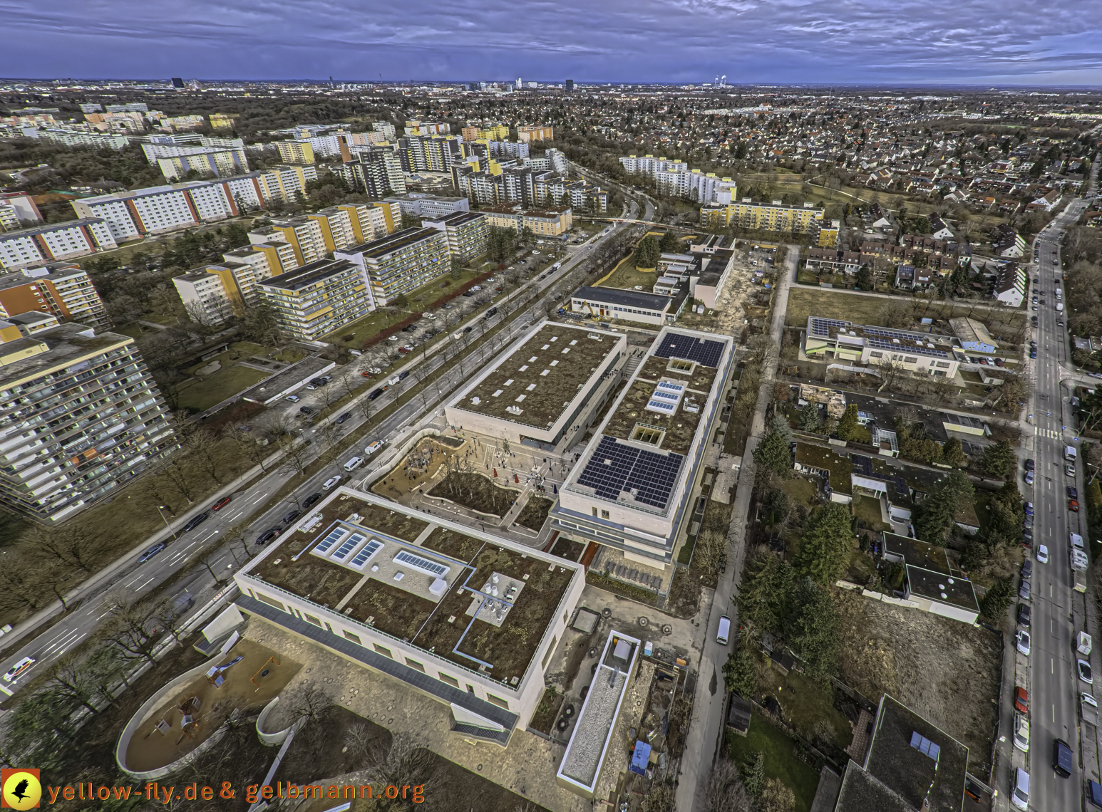 27.02.2025 - Abriss der Grundschule am Karl-Marx-Ring in Neuperlach