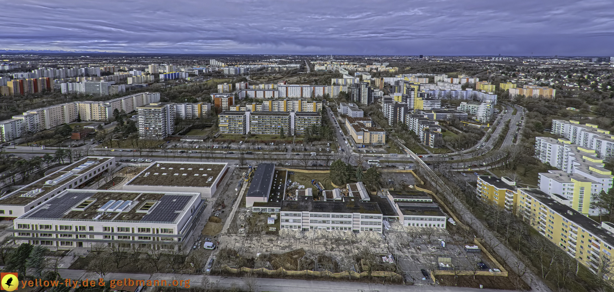 27.02.2025 - Abriss der Grundschule am Karl-Marx-Ring in Neuperlach