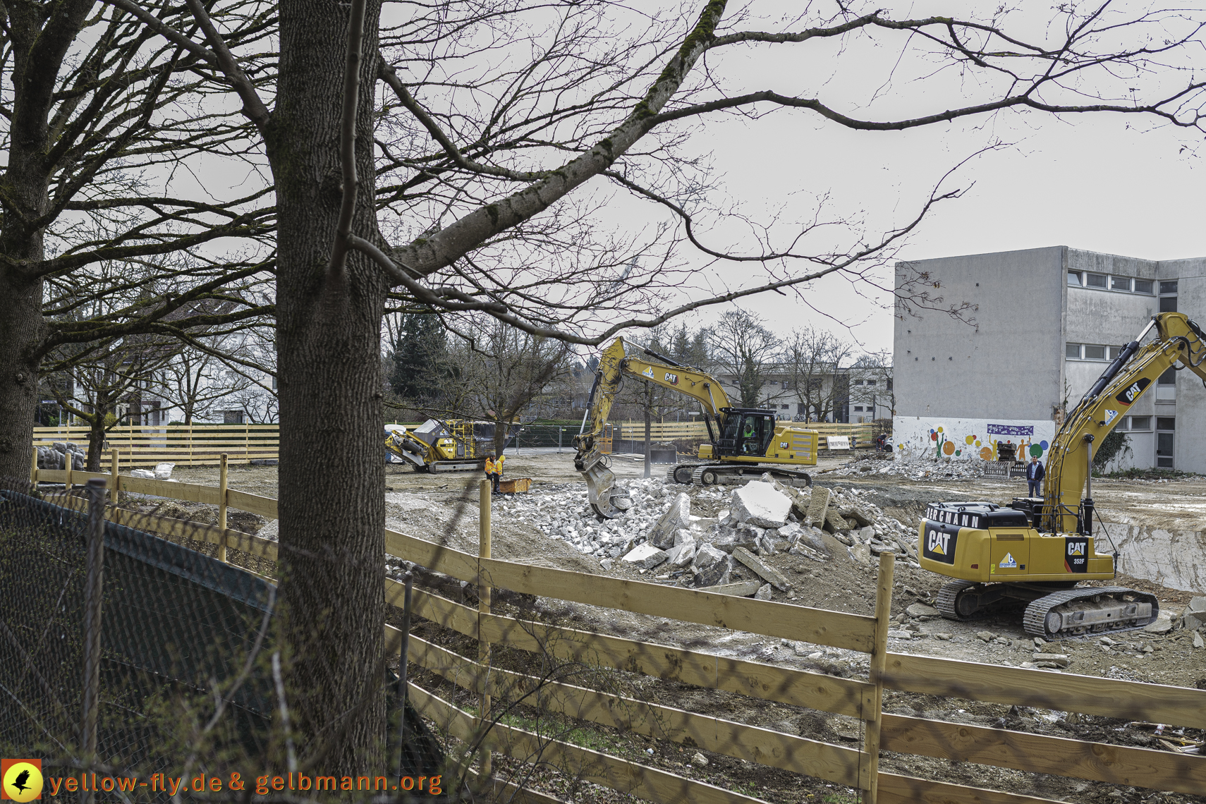 25.03.2025 - Abriss der Grundschule am Karl-Marx-Ring