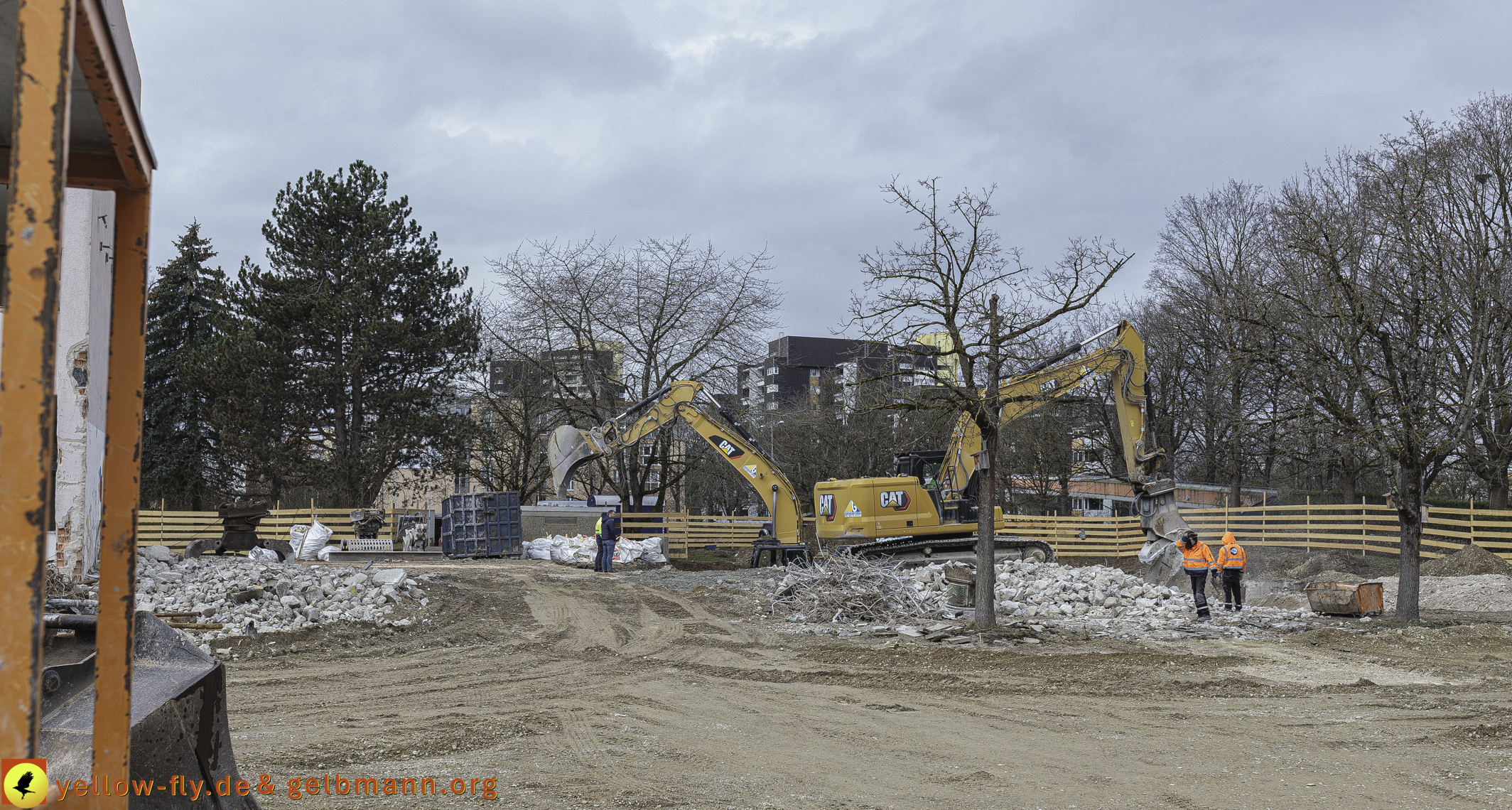 25.03.2025 - Abriss der Grundschule am Karl-Marx-Ring
