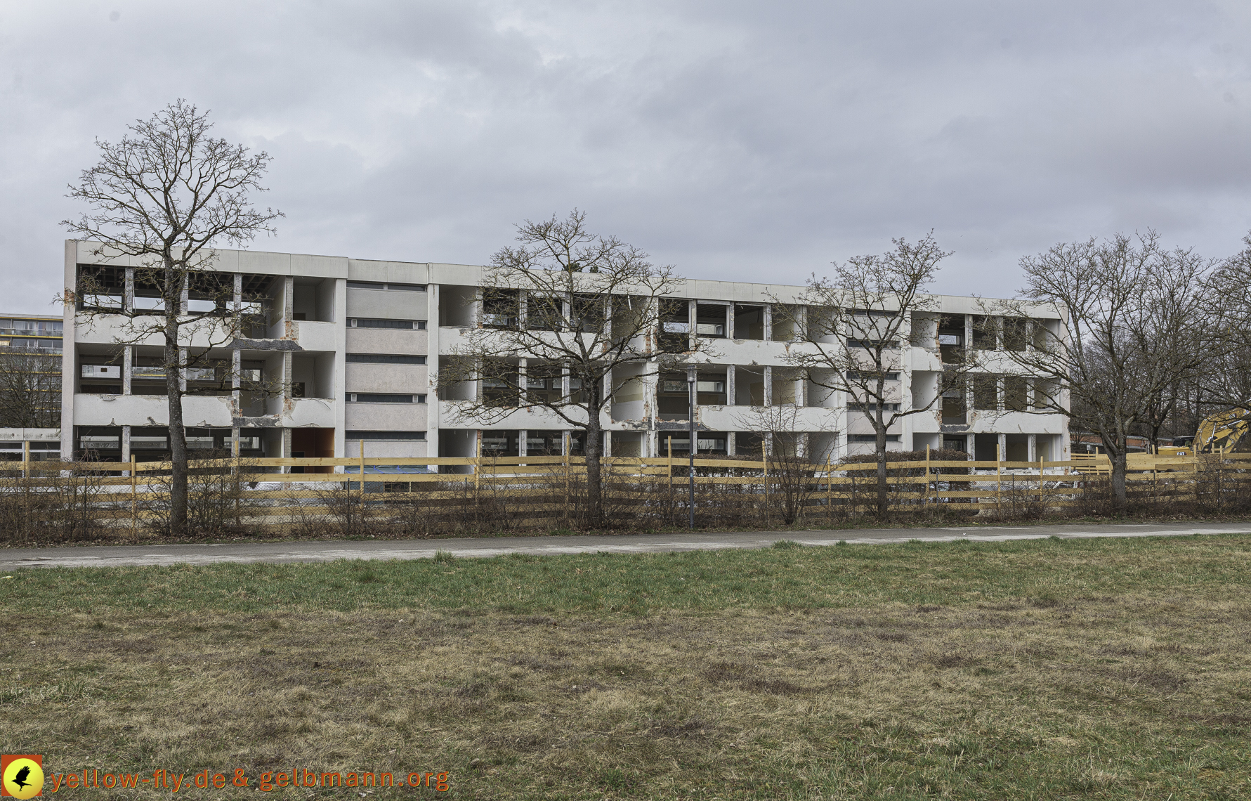 25.03.2025 - Abriss der Grundschule am Karl-Marx-Ring