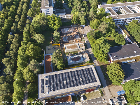 14.07.2025 - Abrissarbeiten des alten Kindergartens an der Heinrich-Wieland-Straße 3 in Neuperlach