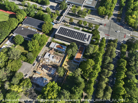 19.07.2022 - Abriss des alten Kindergartens an der Heinrich-Wieland-Straße in Neuperlach