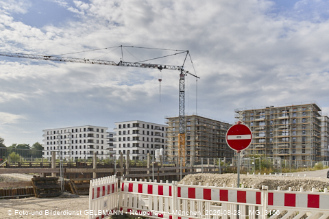 28.08.2025 - DEMOS-Baustelle und BayernHeim-Baustelle Alexiqauartier und BayernHeim in Neuperlach
