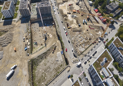 03.09.2025 - Luftbilder der DEMOS-Baustelle und BayernHeim-Baustelle Alexiqauartier und BayernHeim in Neuperlach