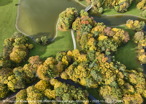 21.10.2025 - der Ostpark mit See und Biergarten im Herbst 2025