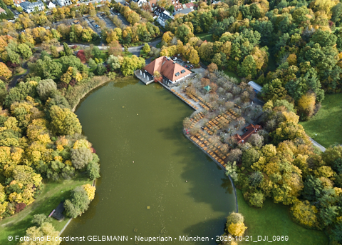 21.10.2025 - der Ostpark mit See und Biergarten im Herbst 2025