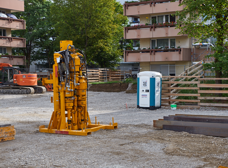 14.08.2019 - Die Aufstockungsarbeiten am OMGR beginnen