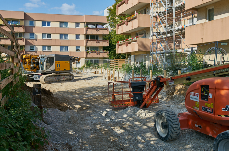 30.08.2019 - Die Spundwände sind vorerst gebohrt