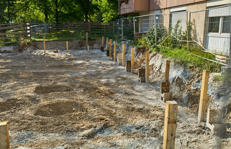 30.08.2019 - Die Spundwände sind vorerst gebohrt