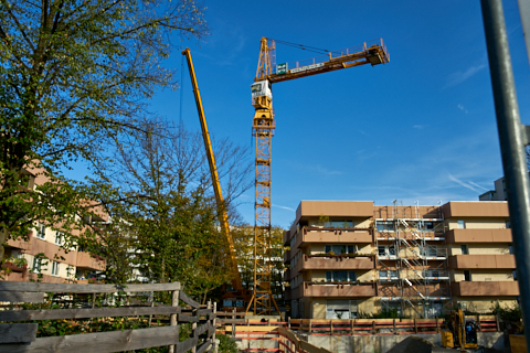 23.10.2019 - Ein Kran für den Oskar-Maria-Graf-Ring