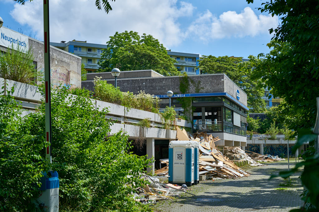 10.07.2021 - Entkernung im Quiddezentrum in Neuperlach