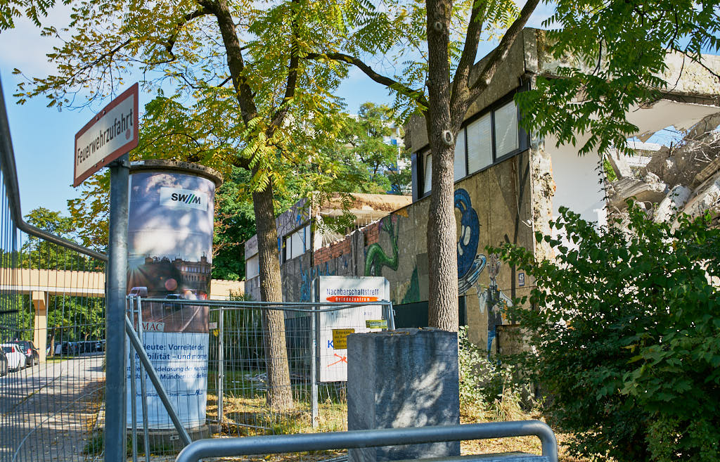 24.09.2021 - Abrissbegin des Quiddezentrums in Neuperlach