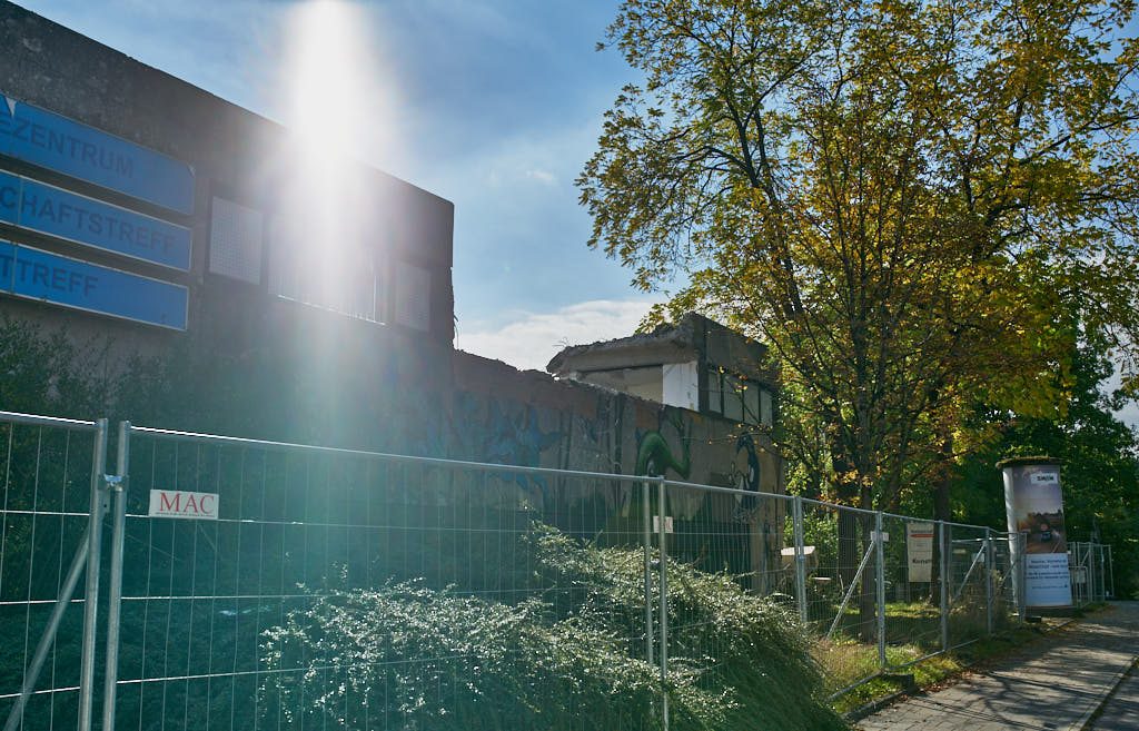 24.09.2021 - Abrissbegin des Quiddezentrums in Neuperlach