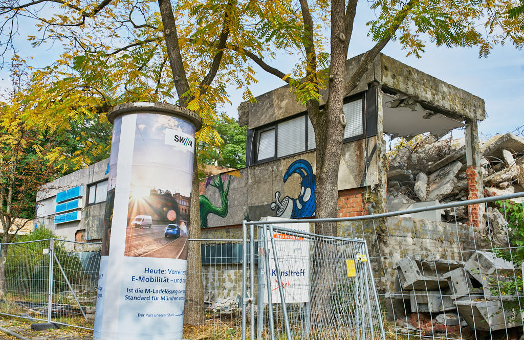 28.09.2021 - Abrissbegin des Quiddezentrums in Neuperlach