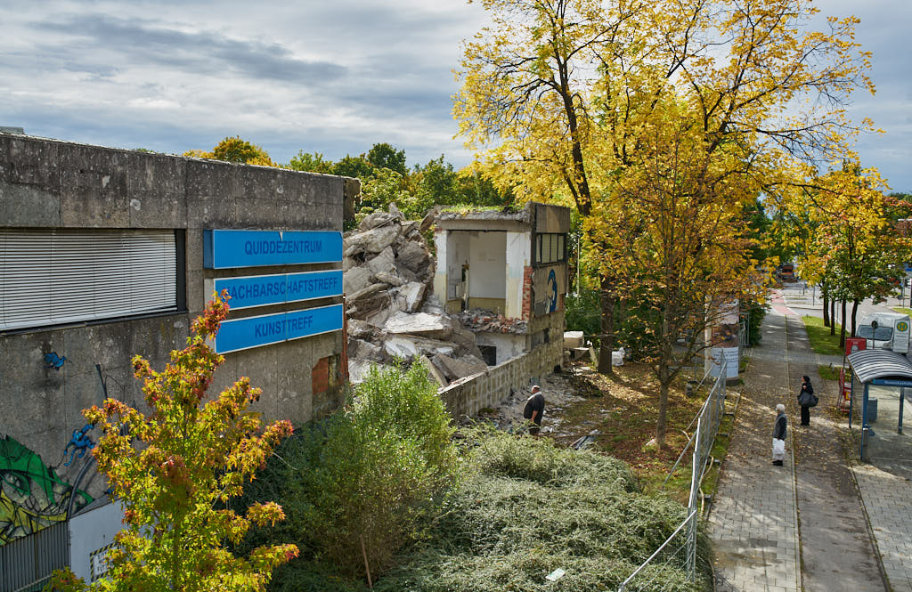 29.09.2021 - Abrissbegin des Quiddezentrums in Neuperlach