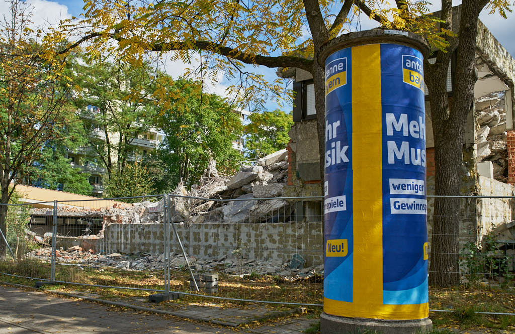 30.09.2021 - Abrissbegin des Quiddezentrums in Neuperlach