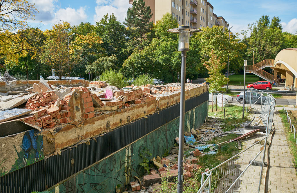 30.09.2021 - Abrissbegin des Quiddezentrums in Neuperlach