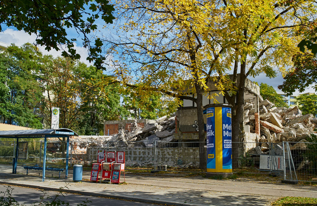 30.09.2021 - Abrissbegin des Quiddezentrums in Neuperlach