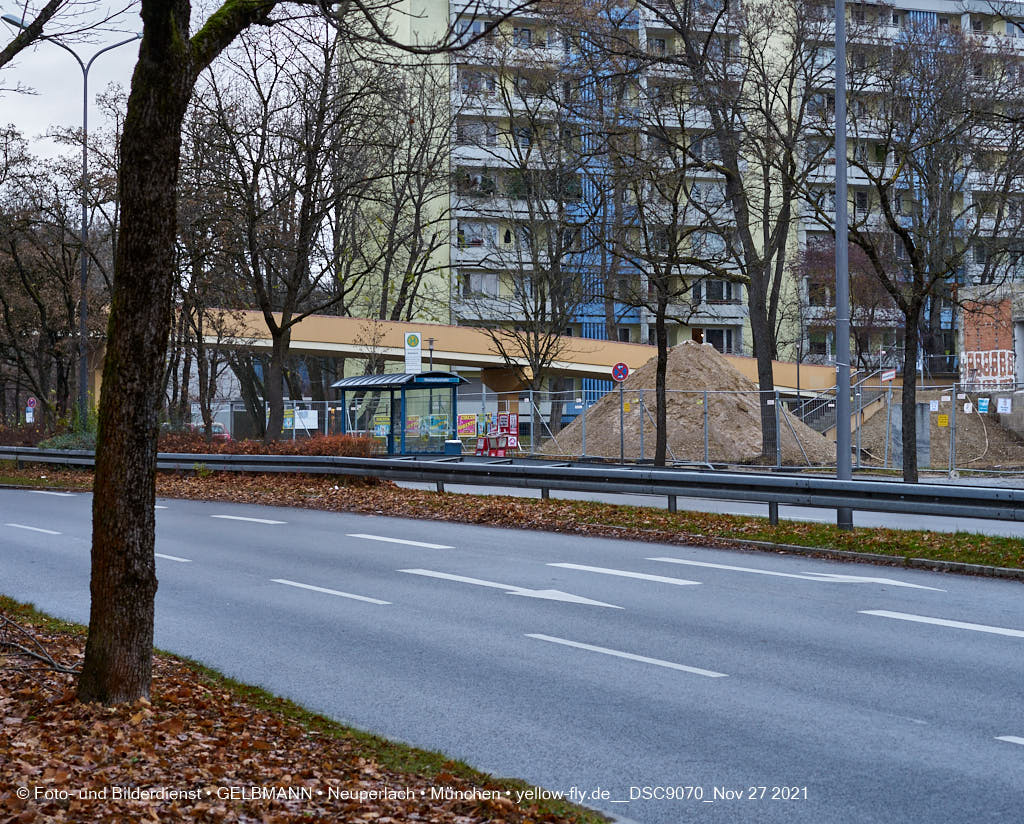 27.08.2021 - Abrissbaustelle Quiddezentrum in Neuperlach