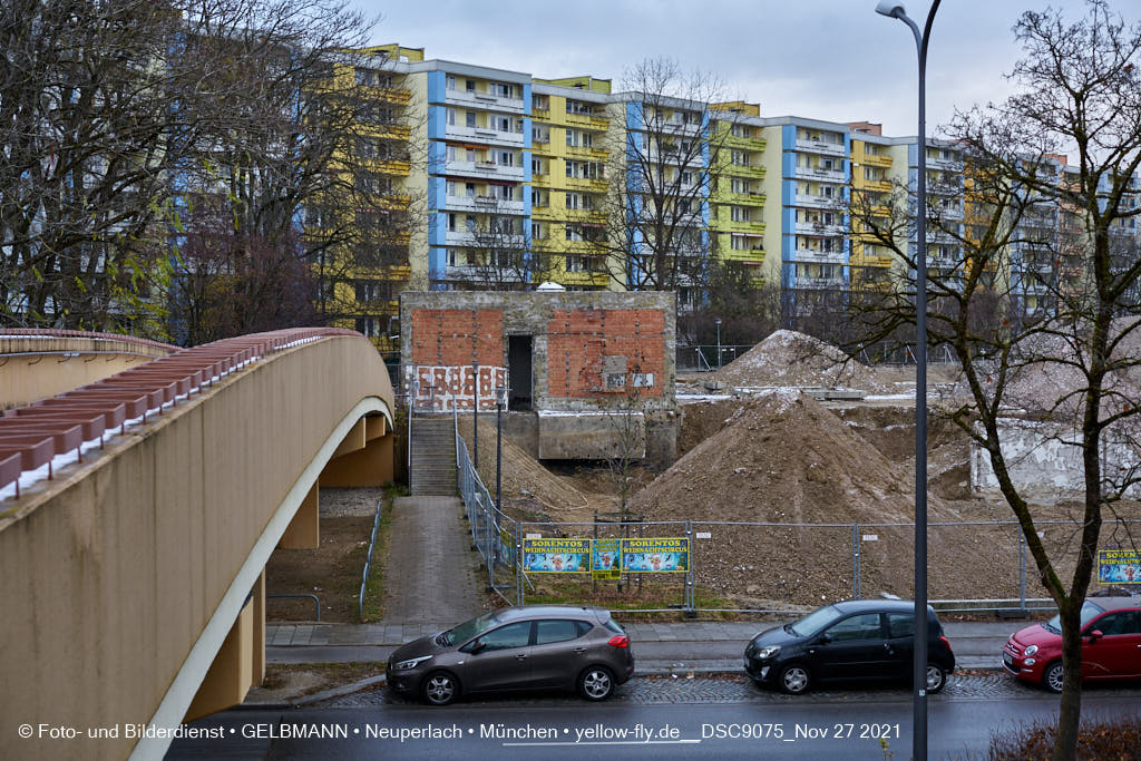 27.08.2021 - Abrissbaustelle Quiddezentrum in Neuperlach