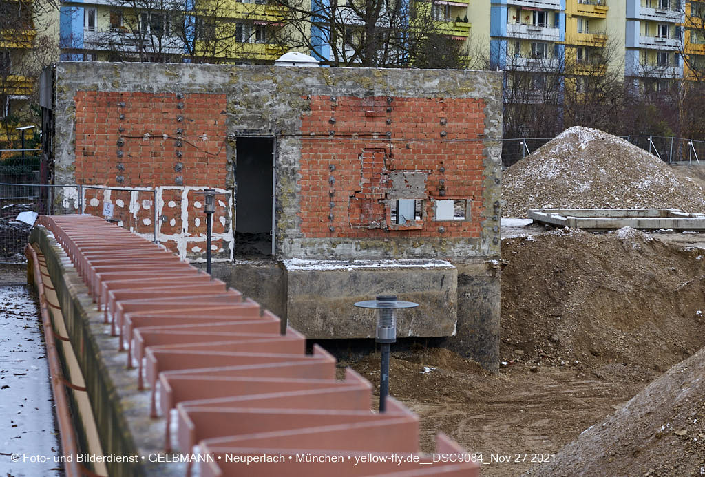 27.08.2021 - Abrissbaustelle Quiddezentrum in Neuperlach